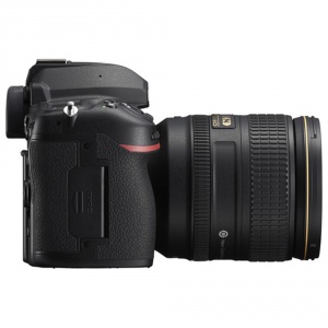 nikon-d780-side2