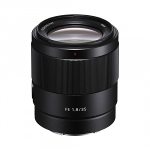 sony-optique-sel-fe-35-1-8