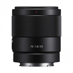sony-optique-sel-fe-35-1-8