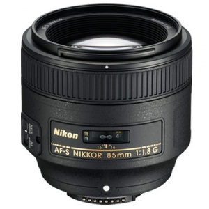 nikon-85-18g
