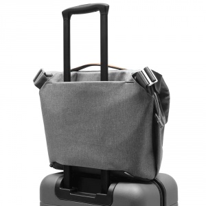 peak-design-everyday-messenger-13l-ash