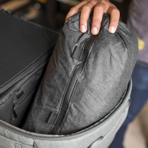 peak-design-travel-shoe-pouch-4