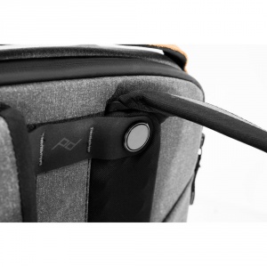 peak-design-bp-20l-charcoal-v2-4