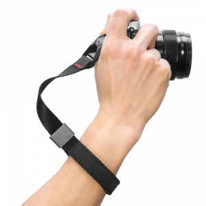 peak-design-cuff-bl-3
