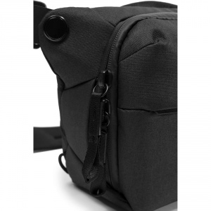 peak-design-everyday-sling-3l-noir-5