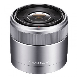 sony-sel30m35